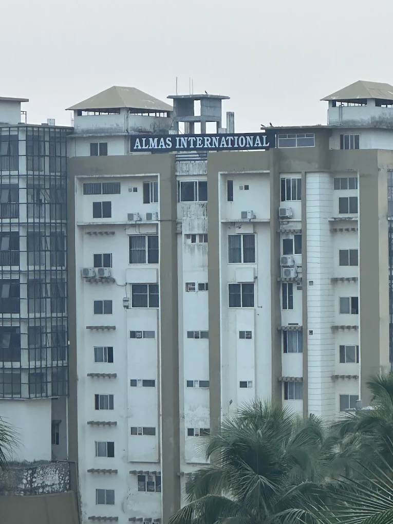 Almas Hospital