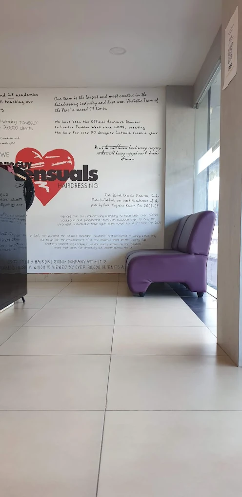 Essensuals by Toni&Guy Malappuram