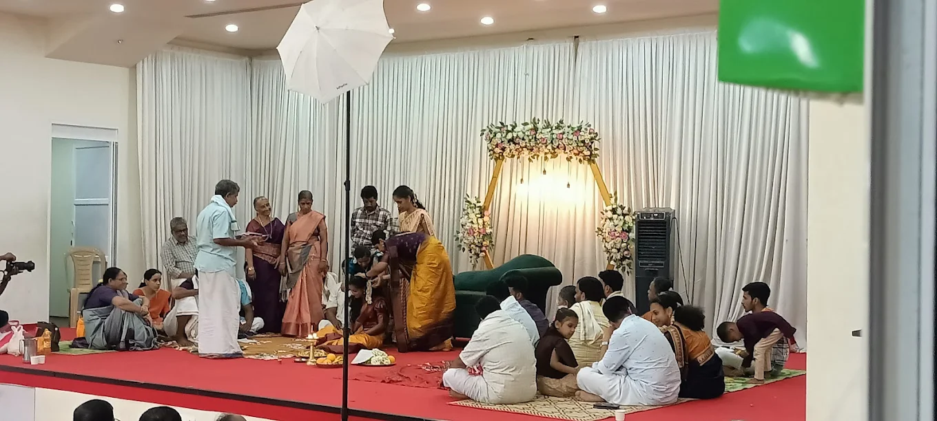 White line convention center